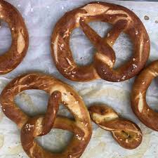 Pretzel to represent Pressburg bakery.